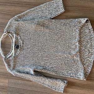 Knit sweater, like new. Size small